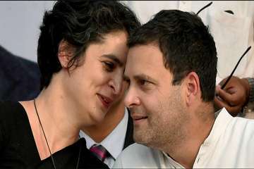 फर्रुखाबाद के CJM कोर्ट में राहुल और प्रियंका गांधी के खिलाफ केस दायर     