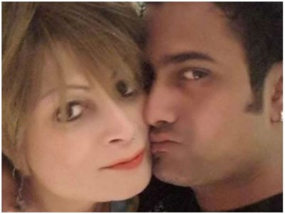 पंकज शर्मा से बने थे बॉबी डार्लिंग, फिर की शादी, अब कर रहे हैं तलाक की मांग