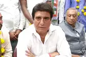राज बब्बर ने MP-MLA स्पेशल कोर्ट में किया सरेंडर
