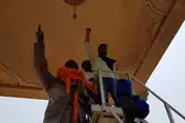 PM मोदी के गढ़ में भीम आर्मी चीफ चंद्रशेखर का रोड शो, दिखाए गए काले झंडे     