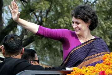 प्रियंका गांधी का बिजनौर में रोड शो कुछ समय बाद होगा शरू