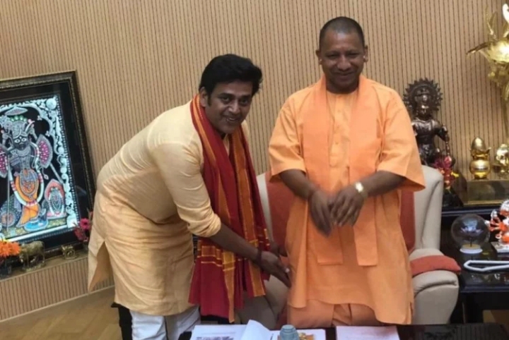 सीएम योगी से आशीर्वाद लेकर प्रचार को रवाना रवि किशन