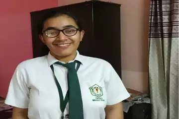CBSE 12th Topper हंसिका को 499 नंबर लाने के बाद भी इस बात का है दुख    