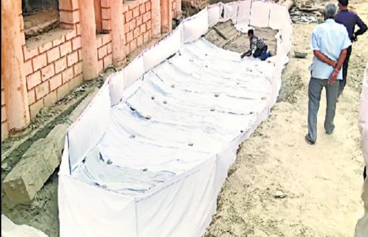 छत्तर मंजिल की खोदाई में मिली ऐतिहासिक  नाव