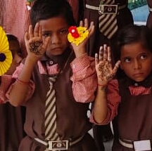 समर कैम्प के दौरान यादवपुर में संचालित हुई खेल गतिविधियाॅ दस्तकारी में भी बच्चों ने दिखाया हुनर, प्रेरक फिल्मों का लिया आनन्द