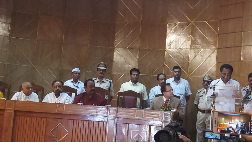 छिंदवाड़ा उपचुनाव में विधायक चुने गए सीएम कमलनाथ