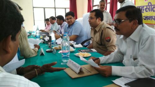 डीएम की अध्यक्षता में तहसील कैसरगंज में सम्पन्न हुआ सम्पूर्ण समाधान दिवस .....नसीम खान