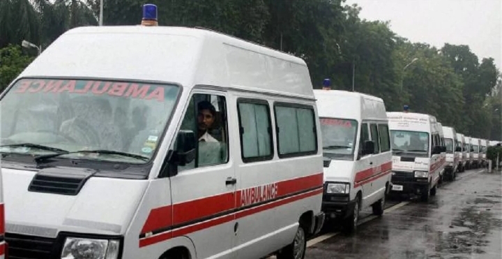 सरकारी एंबुलेस से लकमीनशखोरी, सात कर्मचारी बर्खास्त