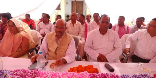 बहराइच सरकारी योजनाओं को सफल क्रियान्वयन सबकी जिम्मेदारी- विधायक।    रिपोर्ट :- पंकज कुमार सिंह।