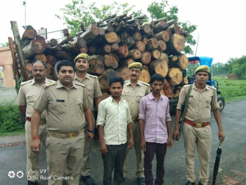 बहराइच बौंडी थानाध्यक्ष ब्रह्मानंद सिंह की कामयाबी की प्रशंसा,  रिपोर्ट :- पंकज कुमार सिंह।