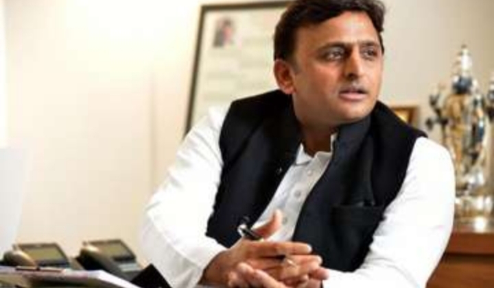 अखिलेश यादव बोले- क्‍या पीड़िता के हत्‍या की रची गई थी साज़िश