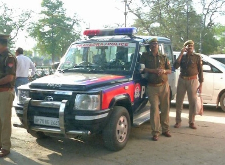 लाइनमैन का हुआ चालान तो काट दी थाने की बिजली, अब जांच जारी