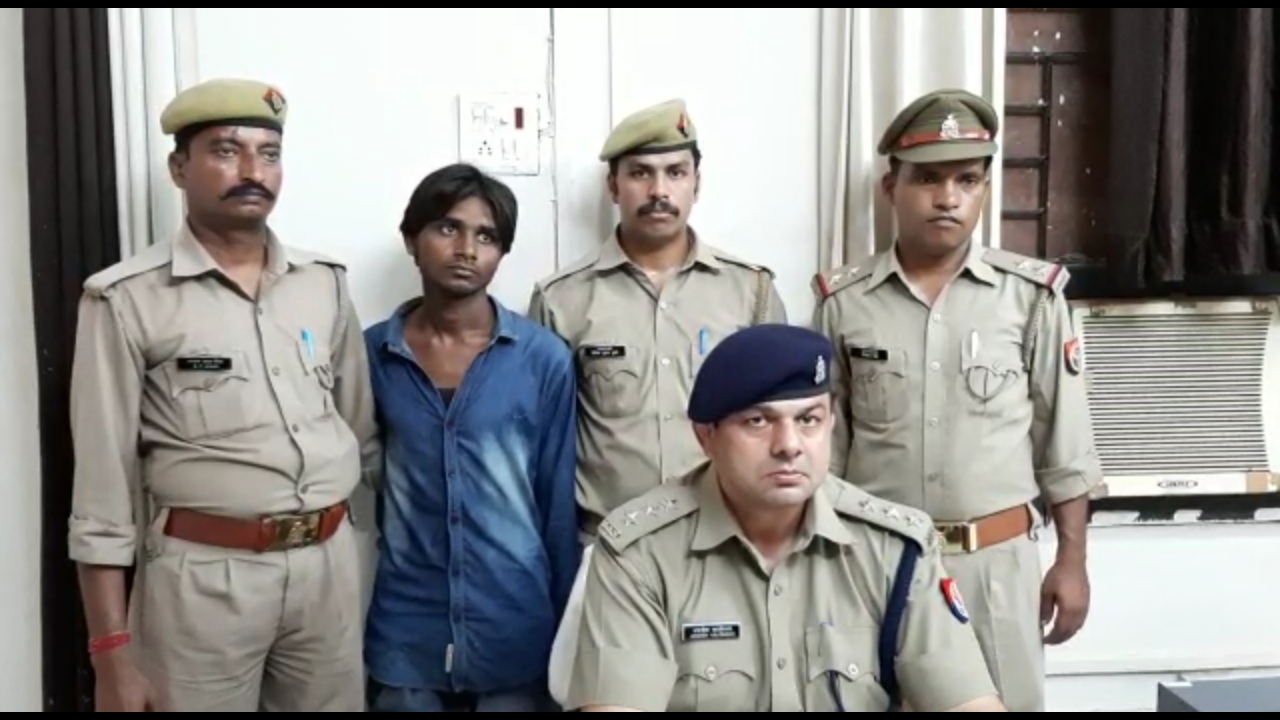 घटना को अंजाम देने से पहले पुलिस के हत्थे चढ़े युवक,तमंचा व चोरी की बाइक सहित 1 गिरफ्तार