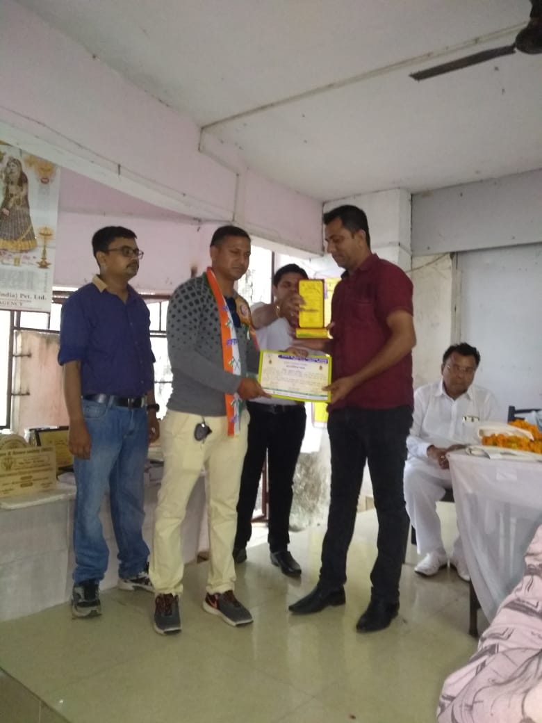 अ भ विप्र एकता मंच ने किया ब्राह्मण रत्न सम्मान