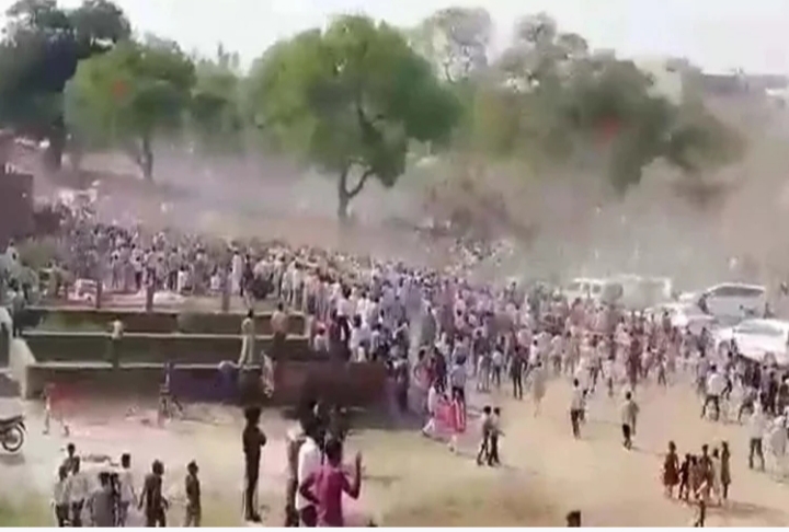 सीएम को देखने के लिए मची भगदड़, एक की मौत, दो घायल