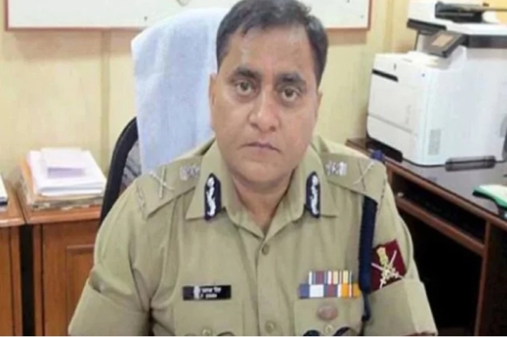 डीजीपी ने दिए कड़े आदेश, ट्रैफिक नियमों का उल्लंघन करने वाले पुलिसवालों पर लगेगा दो गुना जुर्माना