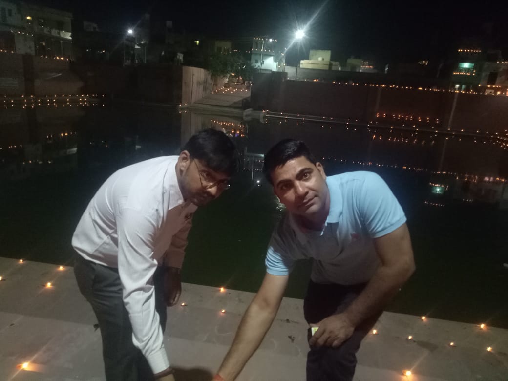 रोशनी से सतरंगी हुआ आसमान ,क्षीरसागर पर हुआ दीपदान